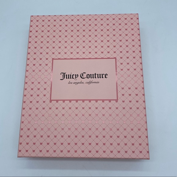 Juicy Hat and Scarf Gift Set - Picture 4 of 4